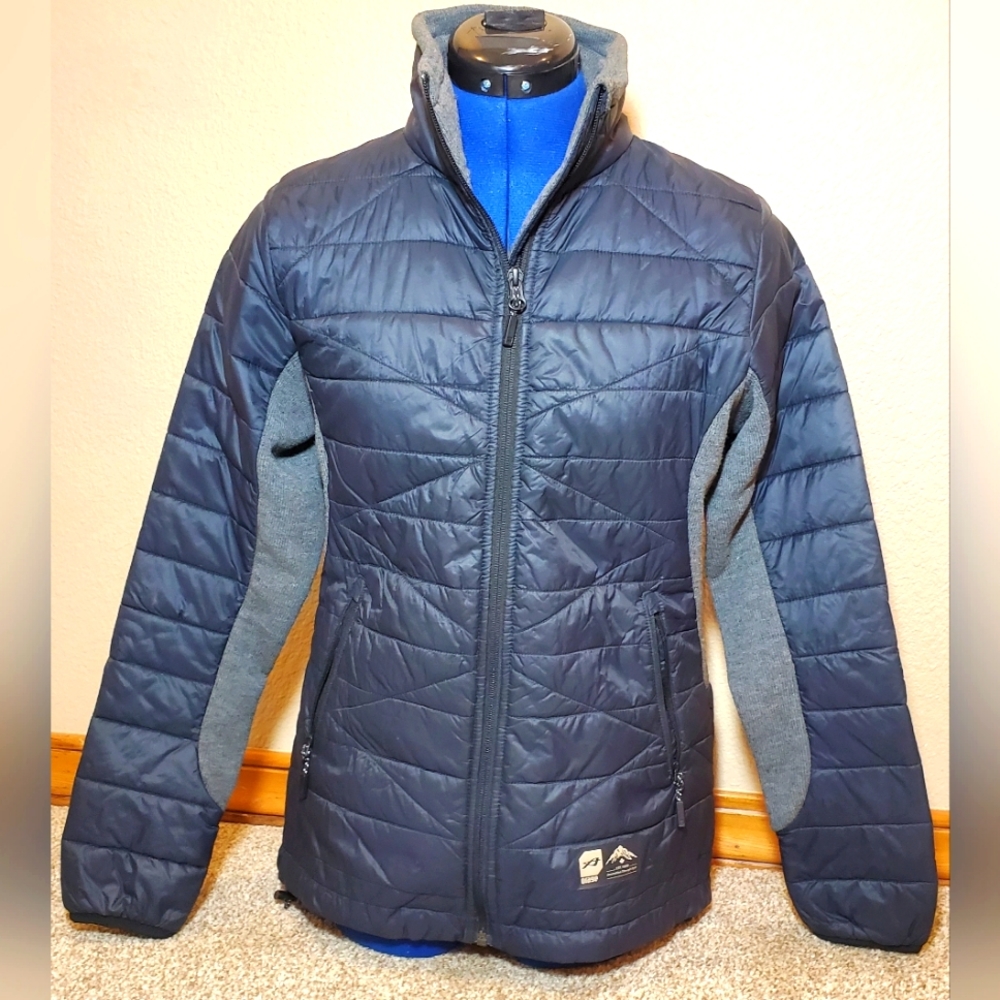 Puffer Jacket Orage Size Medium Women's Zip-Up with Pockets